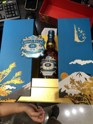 Rượu Whisky Royal Salute 21YO Signature Blend