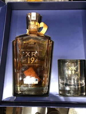 Rượu Whisky Johnnie Walker XR 19YO