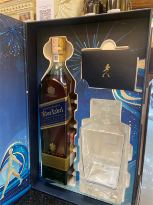 Rượu Whisky Johnnie Walker Blue Label – Hộp Quà